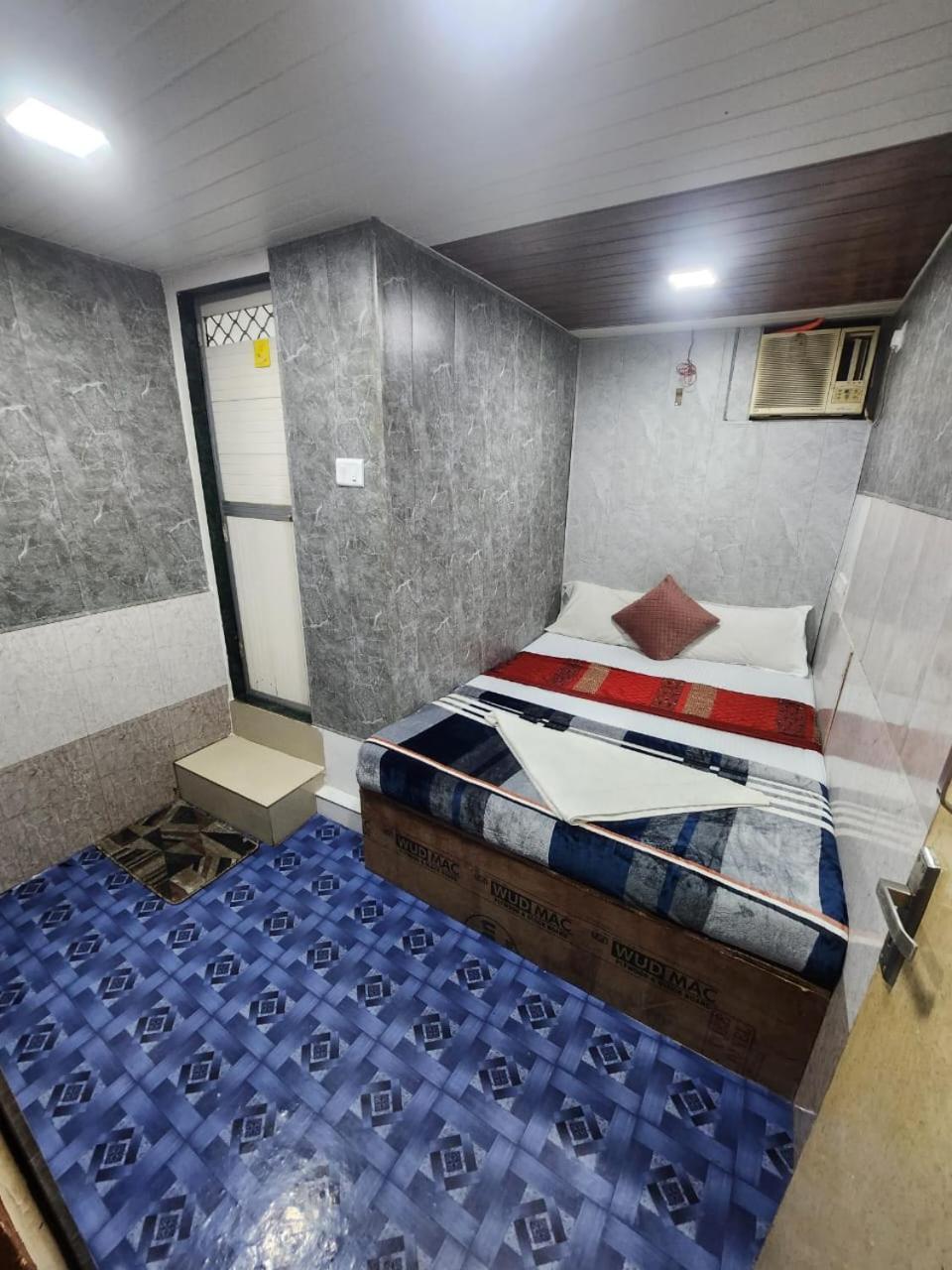 Amaan Hotel Βομβάη Εξωτερικό φωτογραφία